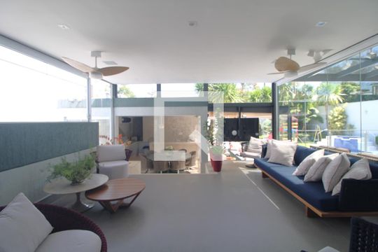 Sala de casa à venda com 4 quartos, 637m² em Interlagos, São Paulo