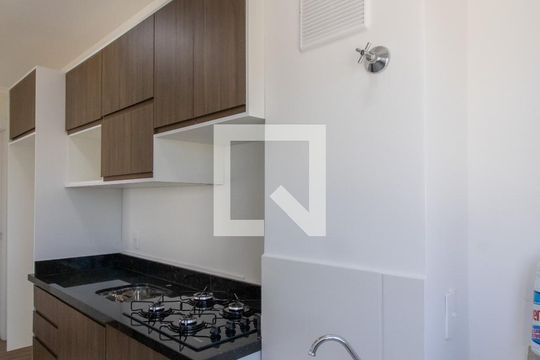Área de Serviço de apartamento para alugar com 2 quartos, 37m² em Vila das Bandeiras, Guarulhos