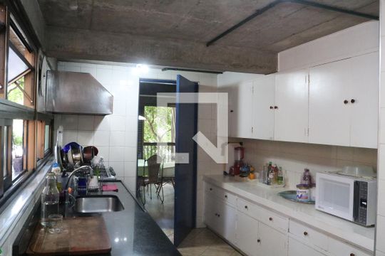 Cozinha de casa à venda com 4 quartos, 299m² em Perdizes, São Paulo