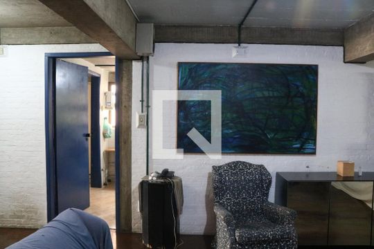Sala de casa à venda com 4 quartos, 299m² em Perdizes, São Paulo