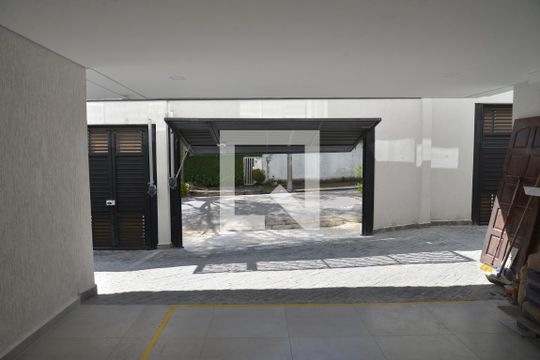Garagem de casa para alugar com 3 quartos, 130m² em Paraíso, Santo André