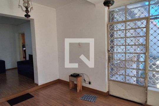 Sala de casa à venda com 2 quartos, 400m² em Barcelona, São Caetano do Sul