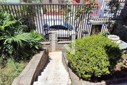 Quintal de casa à venda com 2 quartos, 400m² em Barcelona, São Caetano do Sul