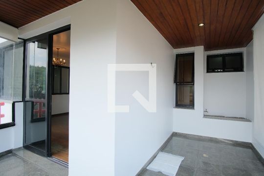 Varanda de apartamento para alugar com 4 quartos, 200m² em Vila Gomes Cardim, São Paulo