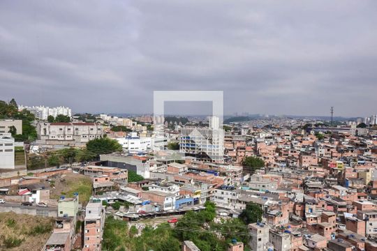 Vista de apartamento à venda com 2 quartos, 44m² em Vila Suzana, São Paulo