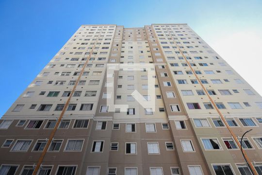 Fachada de apartamento à venda com 2 quartos, 44m² em Vila Suzana, São Paulo