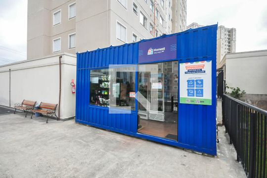 Mercadinho de apartamento à venda com 2 quartos, 44m² em Vila Suzana, São Paulo