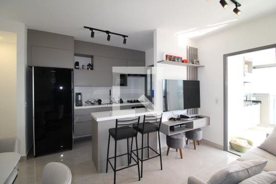 Sala / Cozinha de apartamento à venda com 2 quartos, 64m² em Parada Inglesa, São Paulo