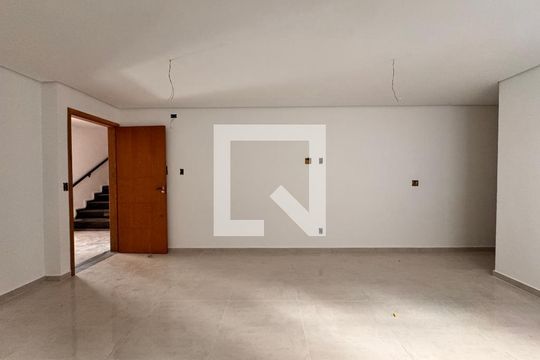 Sala de apartamento para alugar com 3 quartos, 85m² em Paraíso, Santo André