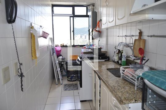 Cozinha de apartamento à venda com 2 quartos, 72m² em Cachambi, Rio de Janeiro