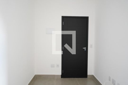 Apartamento à venda com 1 quarto, 27m² em Vila Invernada, São Paulo