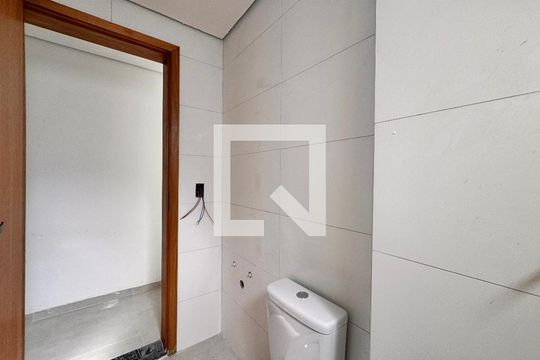 Banheiro de apartamento para alugar com 3 quartos, 85m² em Paraíso, Santo André