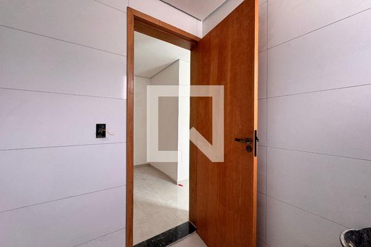 Banheiro da Suíte de apartamento para alugar com 3 quartos, 85m² em Paraíso, Santo André