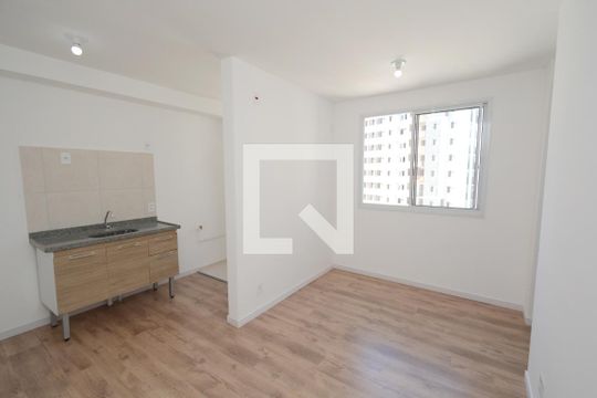 Apartamento para alugar com 2 quartos, 40m² em Socorro, São Paulo
