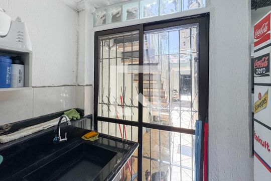 Cozinha e Área de Serviço de casa à venda com 3 quartos, 150m² em Vila Mariana, São Paulo