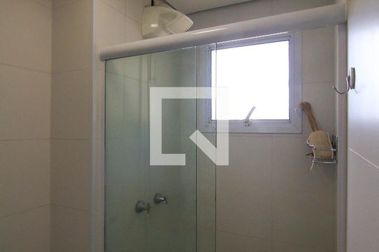 Banheiro de apartamento à venda com 2 quartos, 50m² em Vila Bela, São Paulo