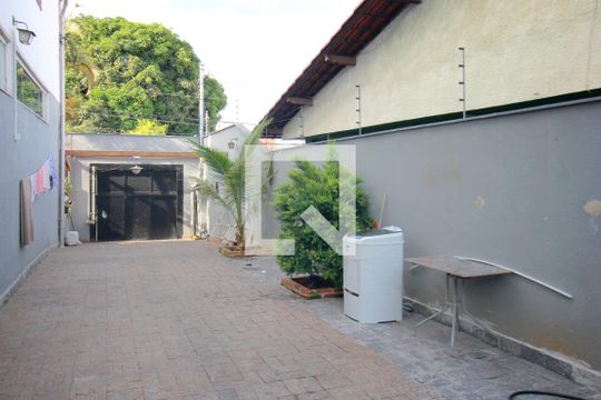 Área comum de casa à venda com 4 quartos, 316m² em Renascença, Belo Horizonte