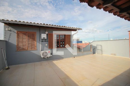 Área comum de casa à venda com 4 quartos, 316m² em Renascença, Belo Horizonte
