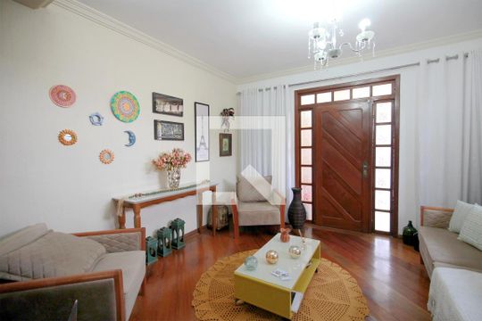 Sala de casa à venda com 4 quartos, 316m² em Renascença, Belo Horizonte