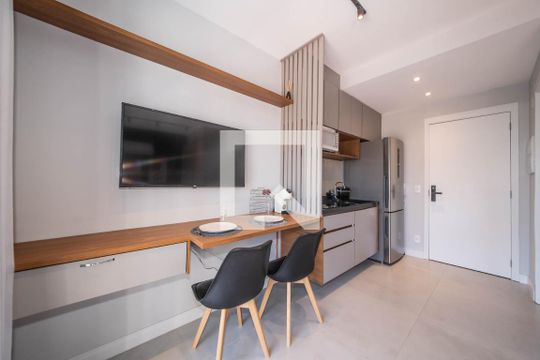 Studio de kitnet/studio à venda com 1 quarto, 27m² em Jardim das Acacias, São Paulo