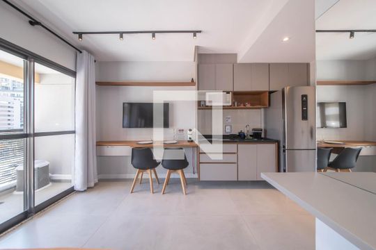 Studio de kitnet/studio à venda com 1 quarto, 27m² em Jardim das Acacias, São Paulo