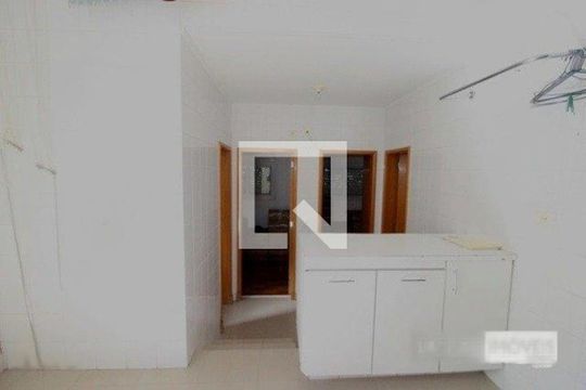 Casa de Condomínio para alugar com 4 quartos, 650m² em Super Quadra Morumbi, São Paulo