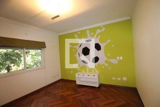 Casa de Condomínio para alugar com 4 quartos, 650m² em Super Quadra Morumbi, São Paulo