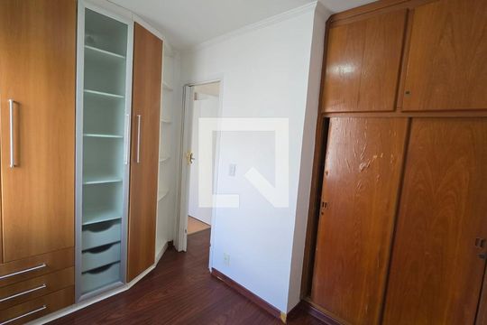 Apartamento à venda com 3 quartos, 60m² em Jardim Iris, São Paulo