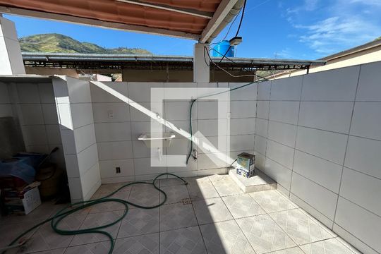 Área de Serviço de casa para alugar com 2 quartos, 95m² em Piedade, Rio de Janeiro