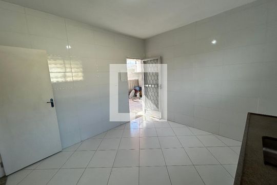 Cozinha de casa para alugar com 2 quartos, 95m² em Piedade, Rio de Janeiro