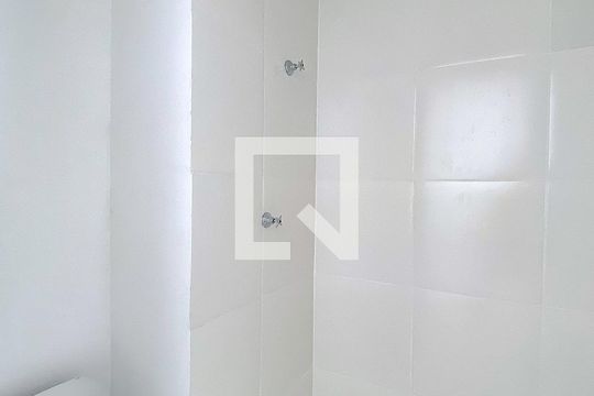 Banheiro de apartamento à venda com 1 quarto, 17m² em Mooca, São Paulo