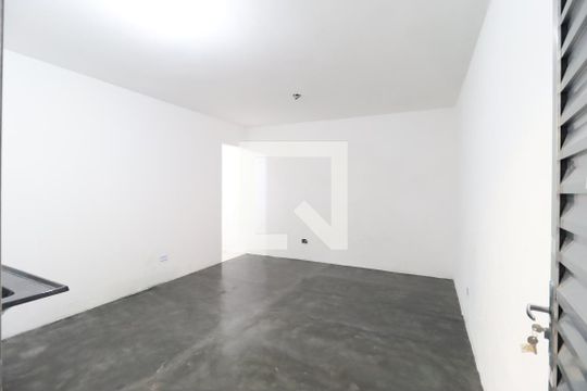 Studio de casa para alugar com 1 quarto, 30m² em Vila Irmaos Arnoni, São Paulo