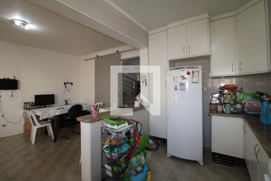 Cozinha de casa à venda com 4 quartos, 315m² em Parque Peruche, São Paulo