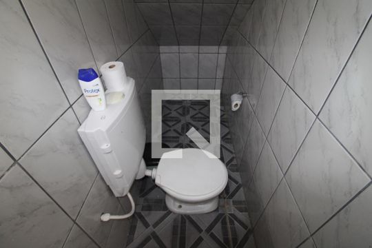 Garagem - Banheiro de casa à venda com 4 quartos, 315m² em Parque Peruche, São Paulo