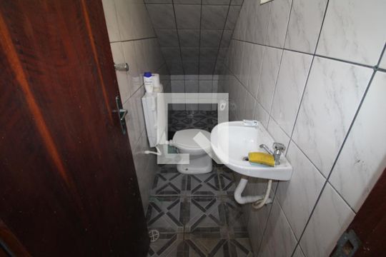 Garagem - Banheiro de casa à venda com 4 quartos, 315m² em Parque Peruche, São Paulo