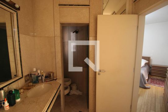 Quarto 4 - Banheiro de apartamento para alugar com 4 quartos, 355m² em Santana, São Paulo