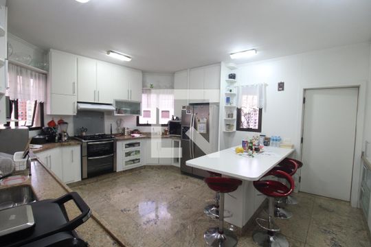 Cozinha de apartamento para alugar com 4 quartos, 355m² em Santana, São Paulo