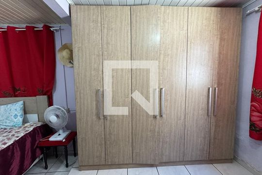 quarto 1 de casa à venda com 4 quartos, 120m² em Feitoria, São Leopoldo