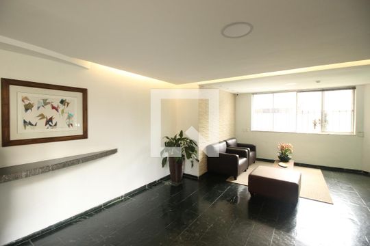 Hall social de apartamento à venda com 3 quartos, 133m² em Serra, Belo Horizonte