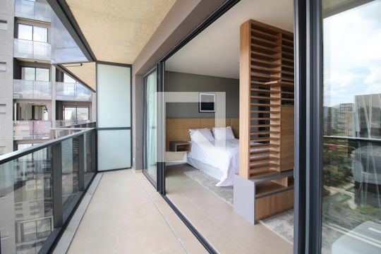 Varanda  de apartamento à venda com 1 quarto, 58m² em Itaim Bibi, São Paulo