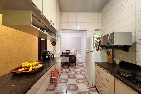 Cozinha de casa à venda com 4 quartos, 205m² em Jardim Santo Alberto, Santo André