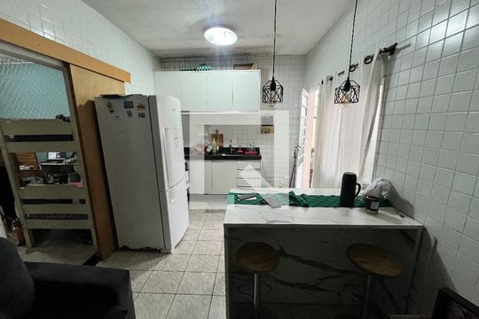 Sala/Cozinha de casa para alugar com 3 quartos, 450m² em Parque Peruche, São Paulo