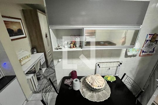 Cozinha de casa para alugar com 3 quartos, 450m² em Parque Peruche, São Paulo