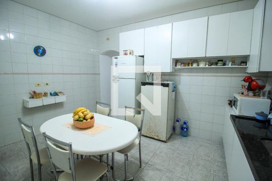 Cozinha de casa à venda com 3 quartos, 170m² em Vila Regente Feijó, São Paulo
