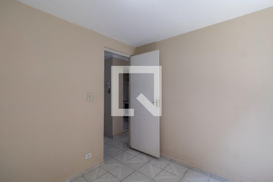 Quarto 1 de apartamento para alugar com 2 quartos, 50m² em Jardim Etelvina, São Paulo