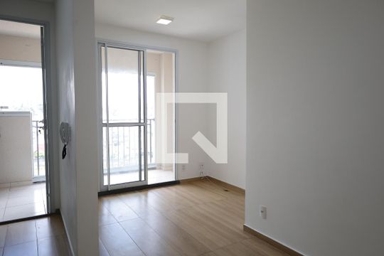 Sala de apartamento à venda com 3 quartos, 55m² em Jardim Santo Antoninho, São Paulo