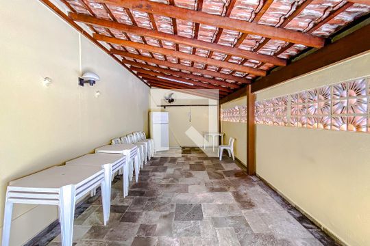 Área comum de apartamento à venda com 3 quartos, 74m² em Vila Bertioga, São Paulo