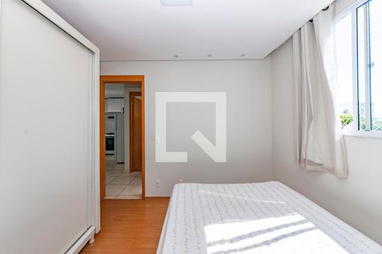 Quarto 1 de apartamento à venda com 2 quartos, 48m² em Chácaras Reunidas Santa Terezinha, Contagem