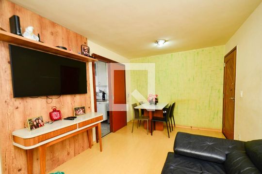 Sala de apartamento para alugar com 3 quartos, 65m² em Silveira, Belo Horizonte