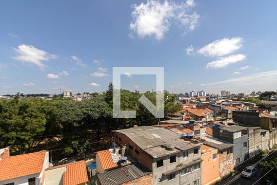 Vistas Quarto 2 de apartamento para alugar com 2 quartos, 47m² em Parque Bristol, São Paulo